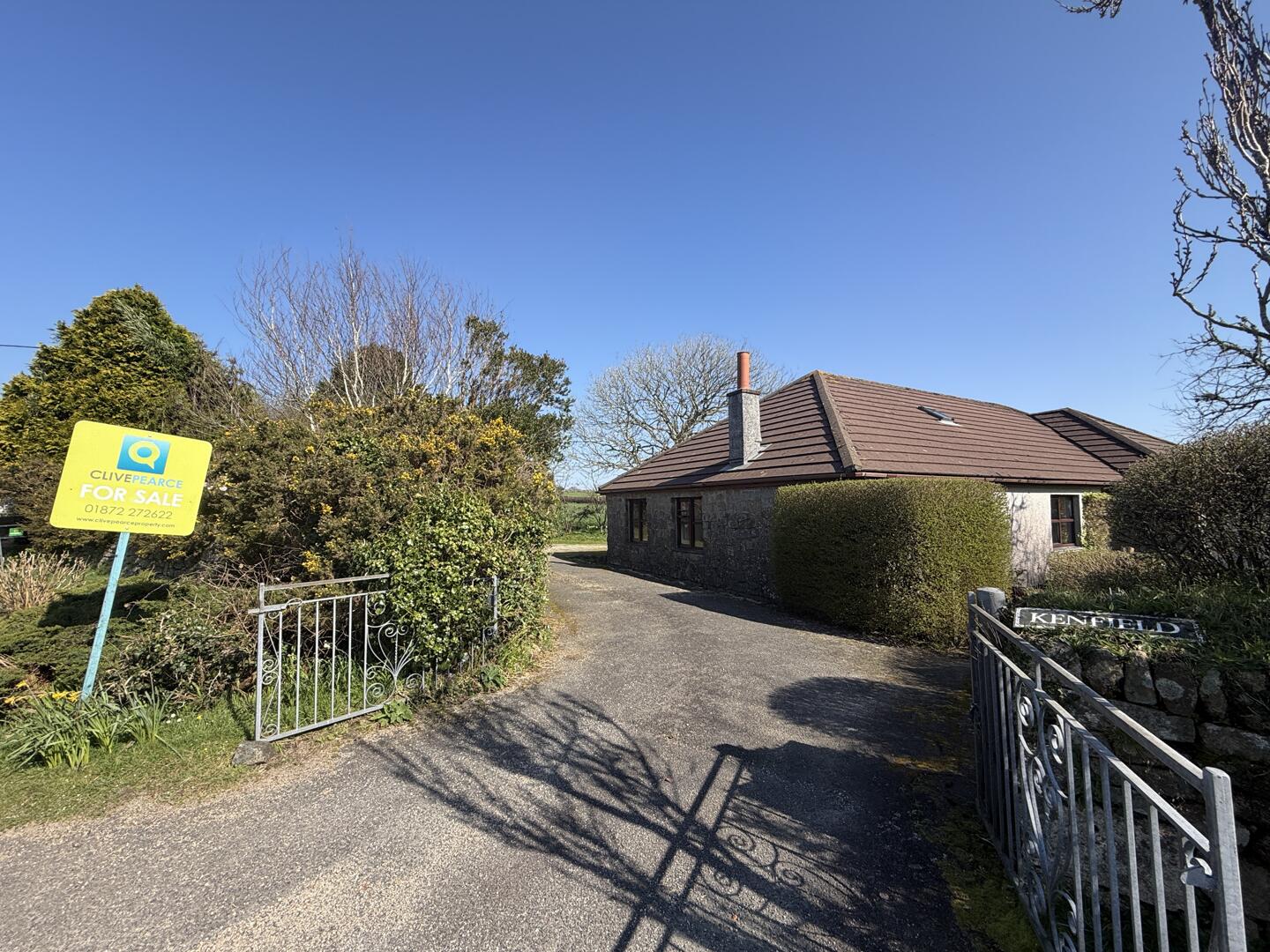4 bed property in , Truro